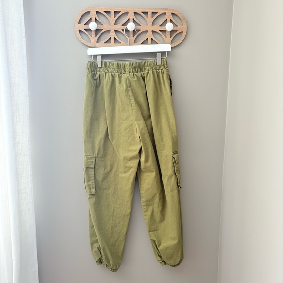 Forever 21 Cargo Pants Green Sz Medium - Picture 4 of 9